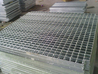 精煉油廠(chǎng)平臺(tái)鋼格板